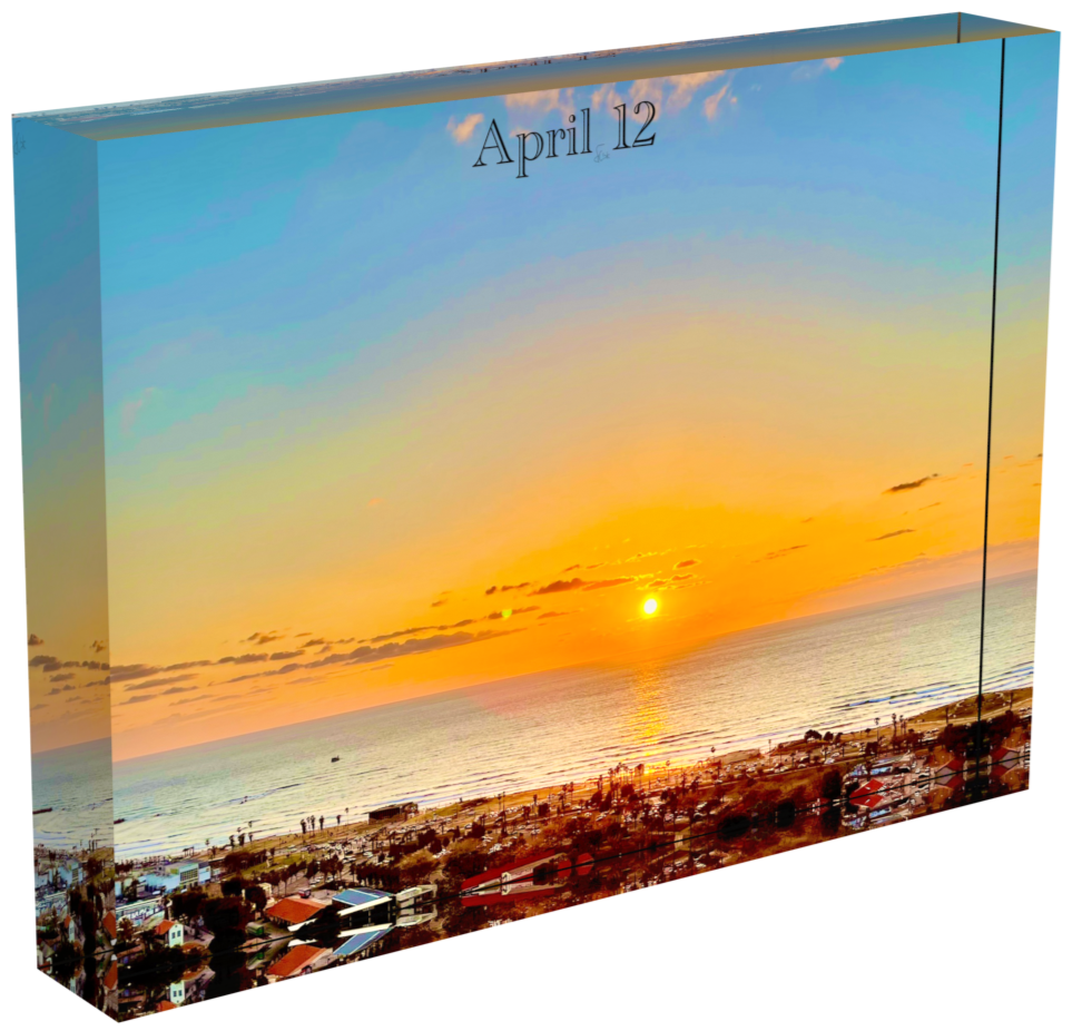 April 12 - Sunset 3/5